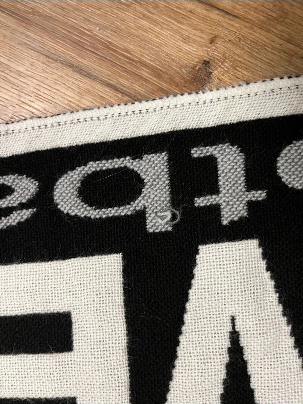 Juventus Black & White Football Scarf with Crest